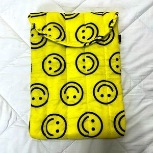BAGGU Puffy Laptop Sleeve 13/14”